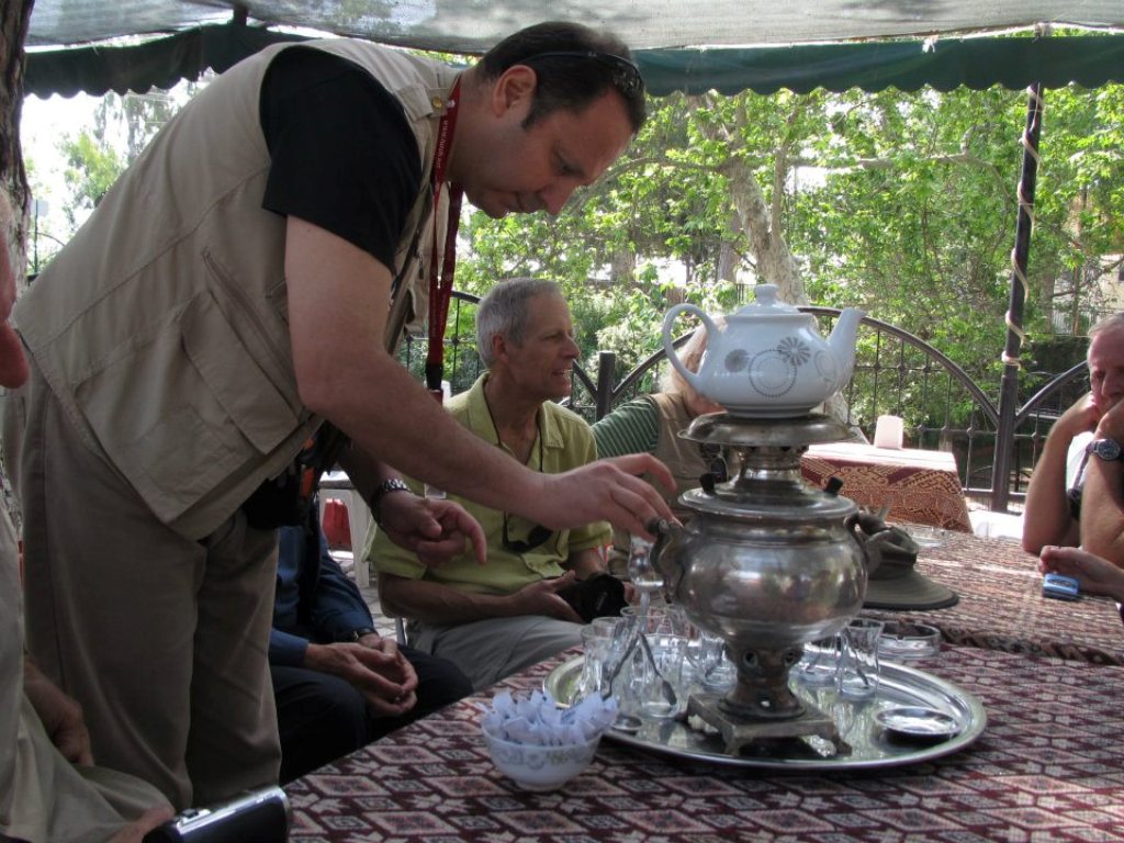 Serving tea from a samovar